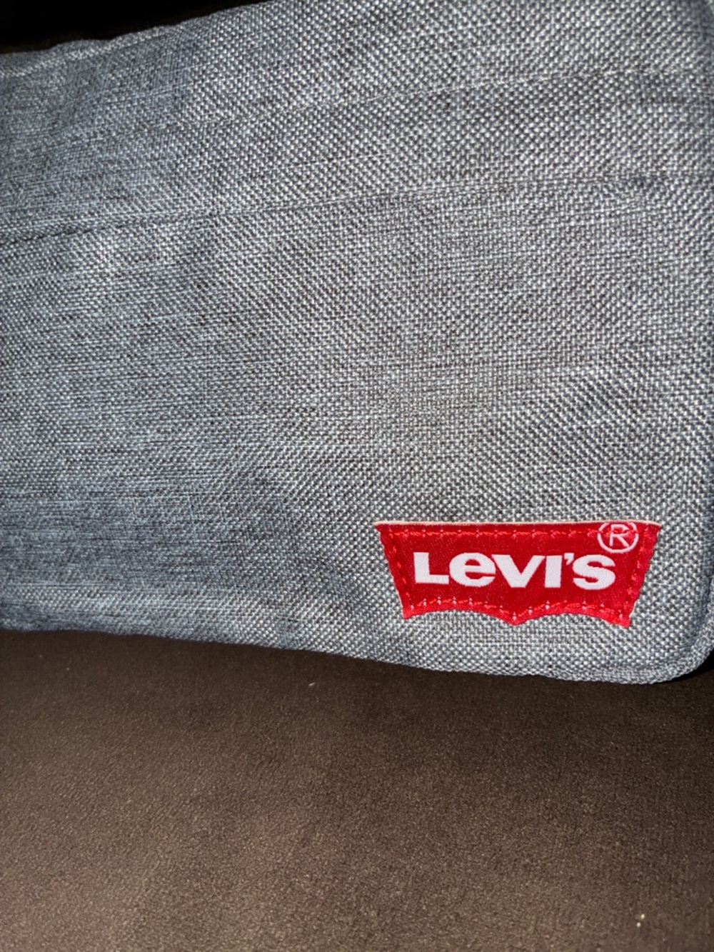 Levi's Men's Toiletry Bag / Dopp Kit - Picture 3 of 11
